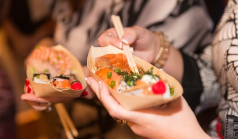 Obon Matsuri 2025 agita o Templo Budista em agosto