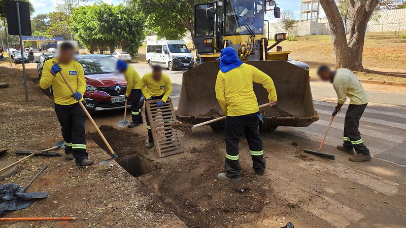 Governo do DF acelera limpeza de cidades para a época de chuva