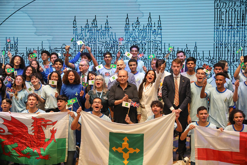 Estudantes de escolas públicas do DF ganham o mundo