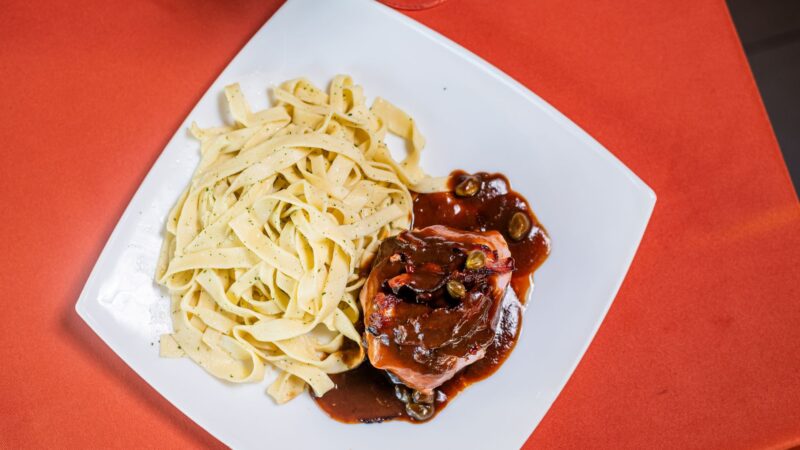 Don Romano celebra 37 anos com menu especial