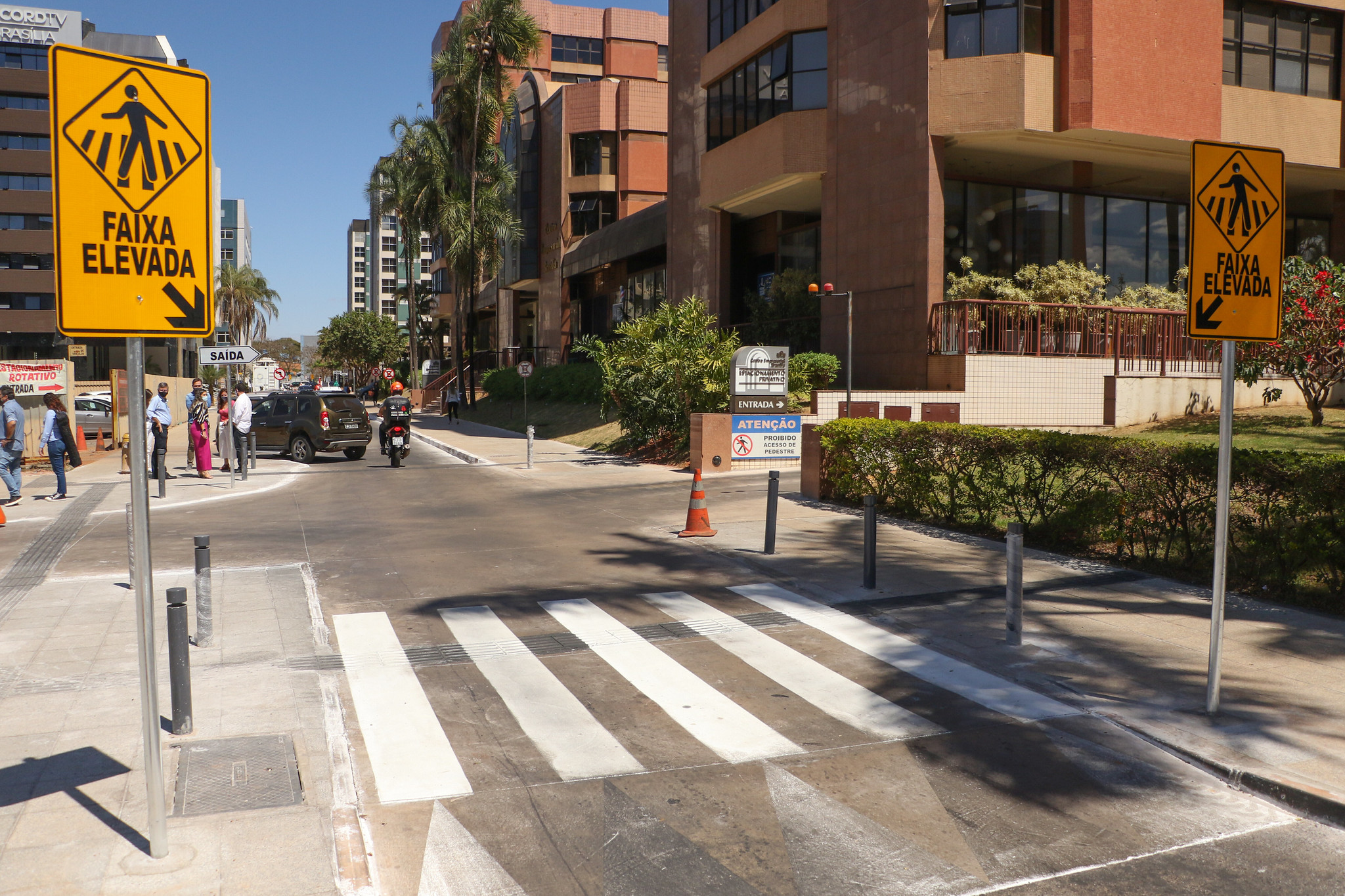 Novo plano de mobilidade do DF quer calçadas e ciclovias melhores