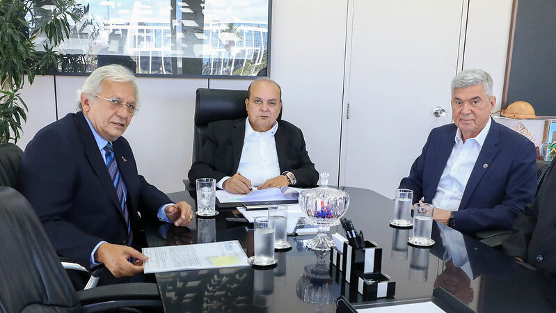 Caesb passa a prestar serviços de água e esgoto diretamente no DF