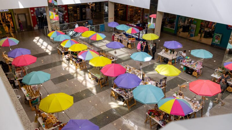 Talentos locais brilham no DF Plaza com a Feira Vitrine Autoral