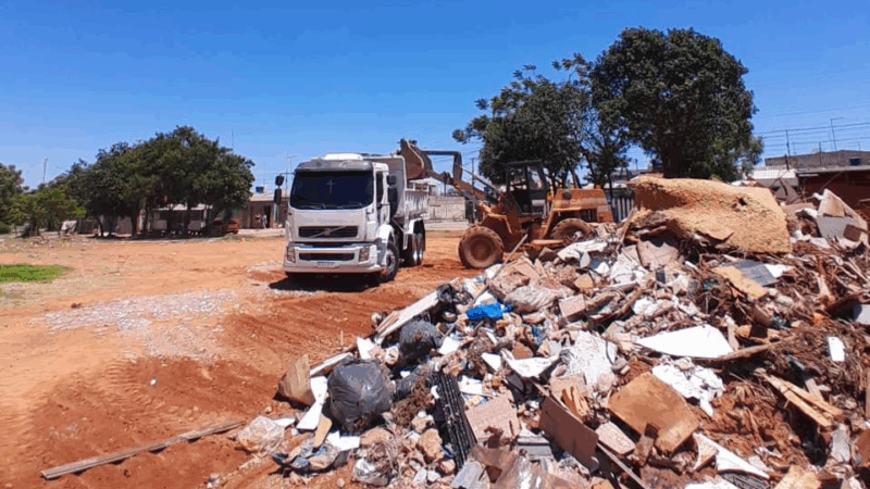 Combate aos lixões irregulares em Ceilândia