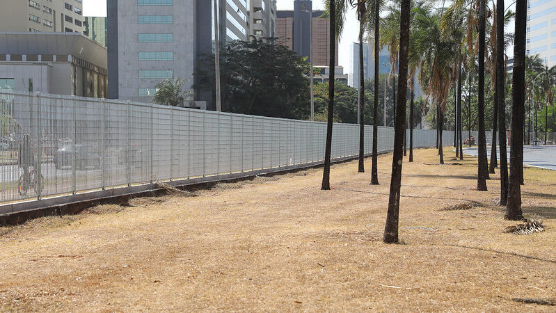 Parque da Cidade ganha novo cercamento mais alto e moderno