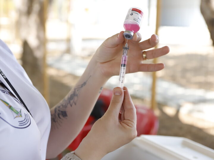 Vacinação Antirrábica tem mais de 100 postos neste sábado