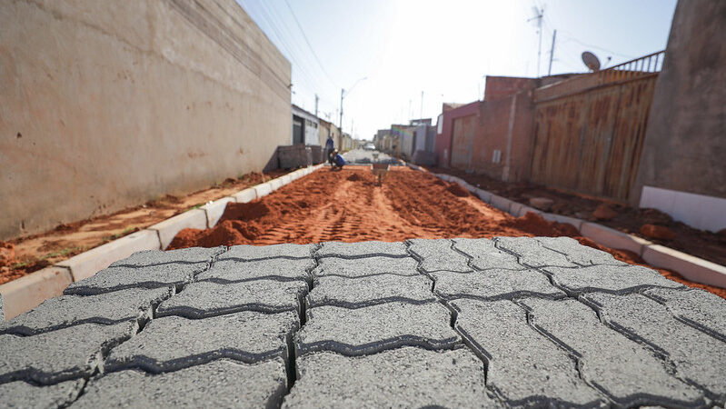 Obras de drenagem e asfalto estão quase prontas no Sol Nascente