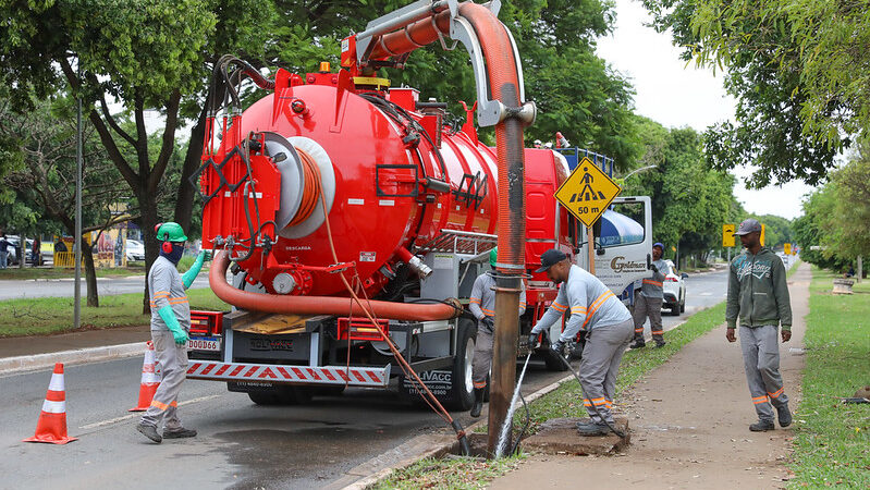 GDF usa equipamento de ponta para acabar com alagamentos