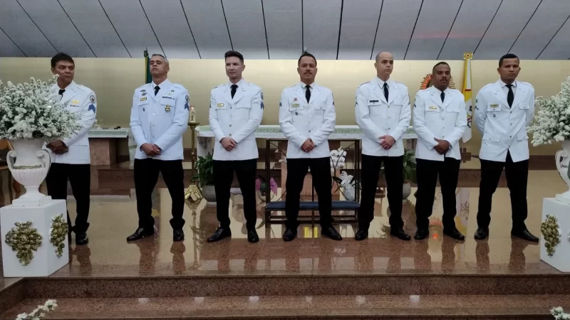 Casamento comunitário da PMDF celebra a união na Catedral Militar