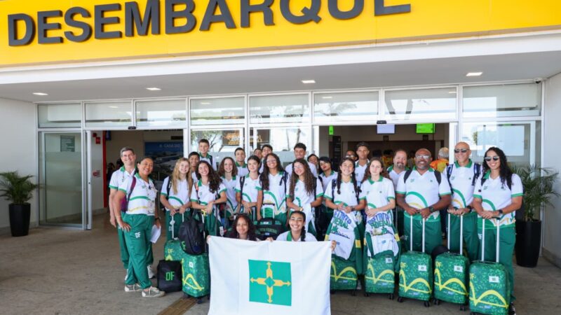 Estudantes do DF chegam a Uberlândia para os JEBs 2025