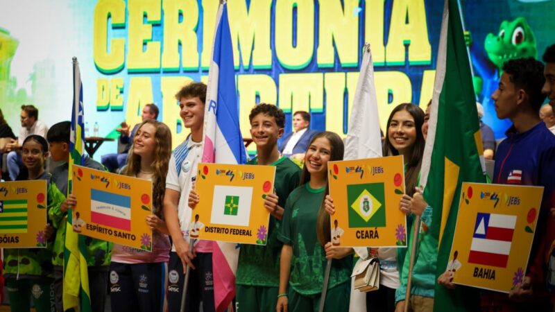 Atletas do DF brilham na cerimônia de abertura dos Jogos Escolares