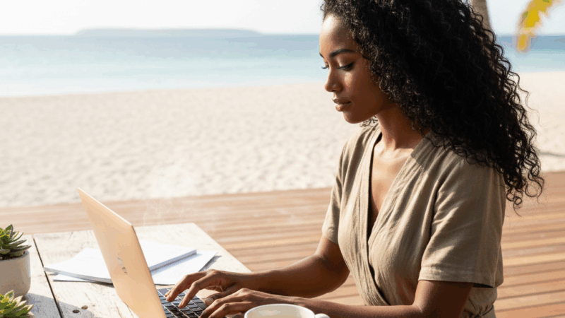 10 profissões em alta para trabalhar de qualquer lugar do mundo