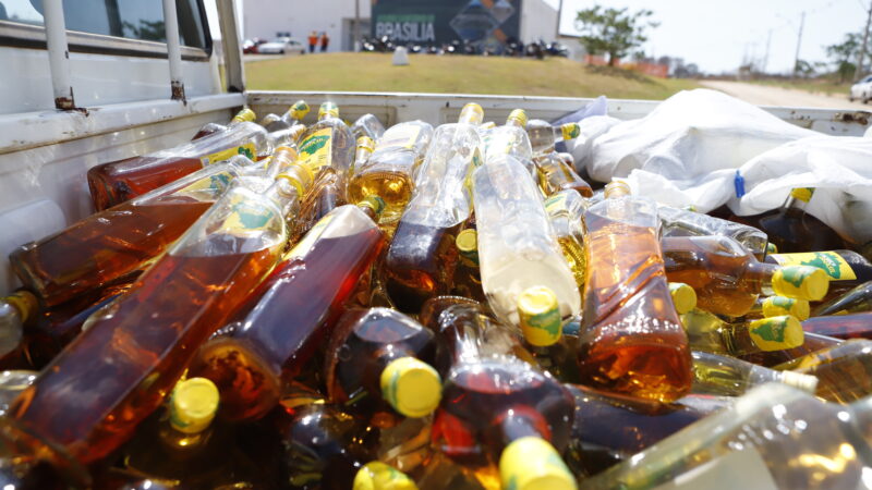 Vigilância Sanitária elimina mais de 15 mil litros de bebidas irregulares