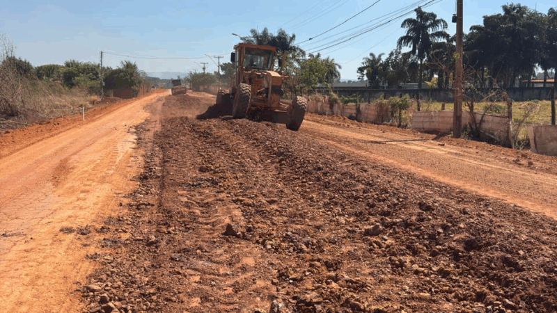 Estradas rurais de Ceilândia recebem manutenção antes das chuvas