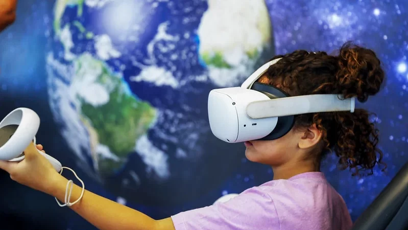 IA chega ao Planetário de Brasília e conquista estudantes do DF