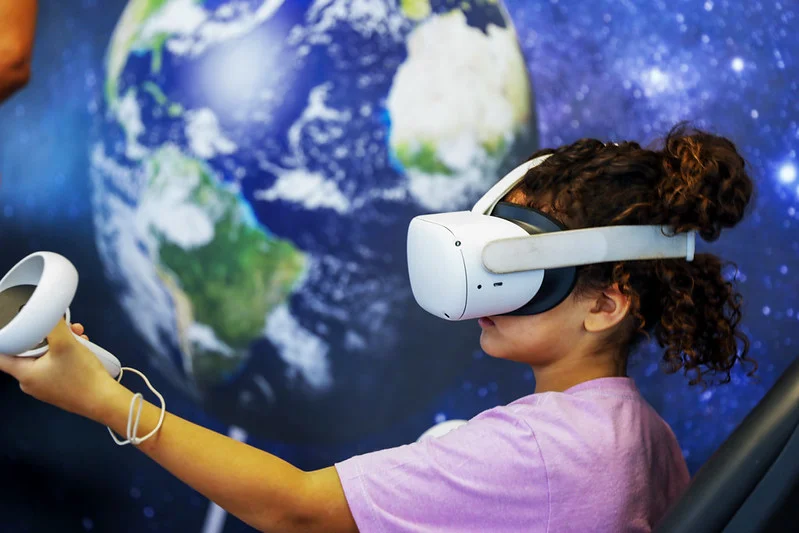 IA chega ao Planetário de Brasília e conquista estudantes do DF