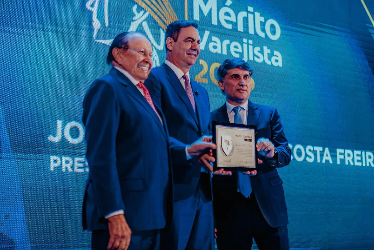 Empreendedores e Líderes do DF Brilham no Mérito Varejista 2025