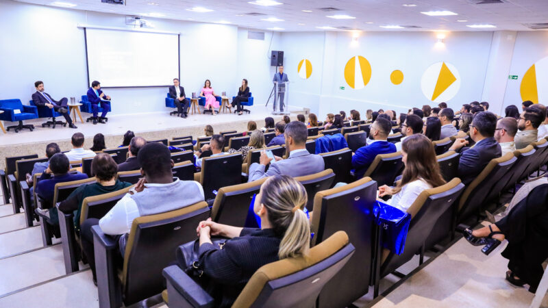 Mulheres do DF lideram debate com foco da Reforma Tributária