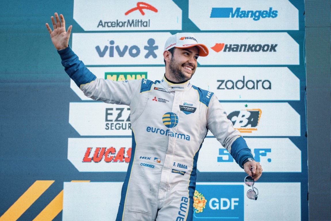 Felipe Fraga vence corrida 40 da Stock Car e dispara na liderança
