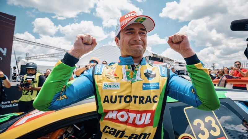 Piquet Jr. conquista pole emocionante no autódromo do pai