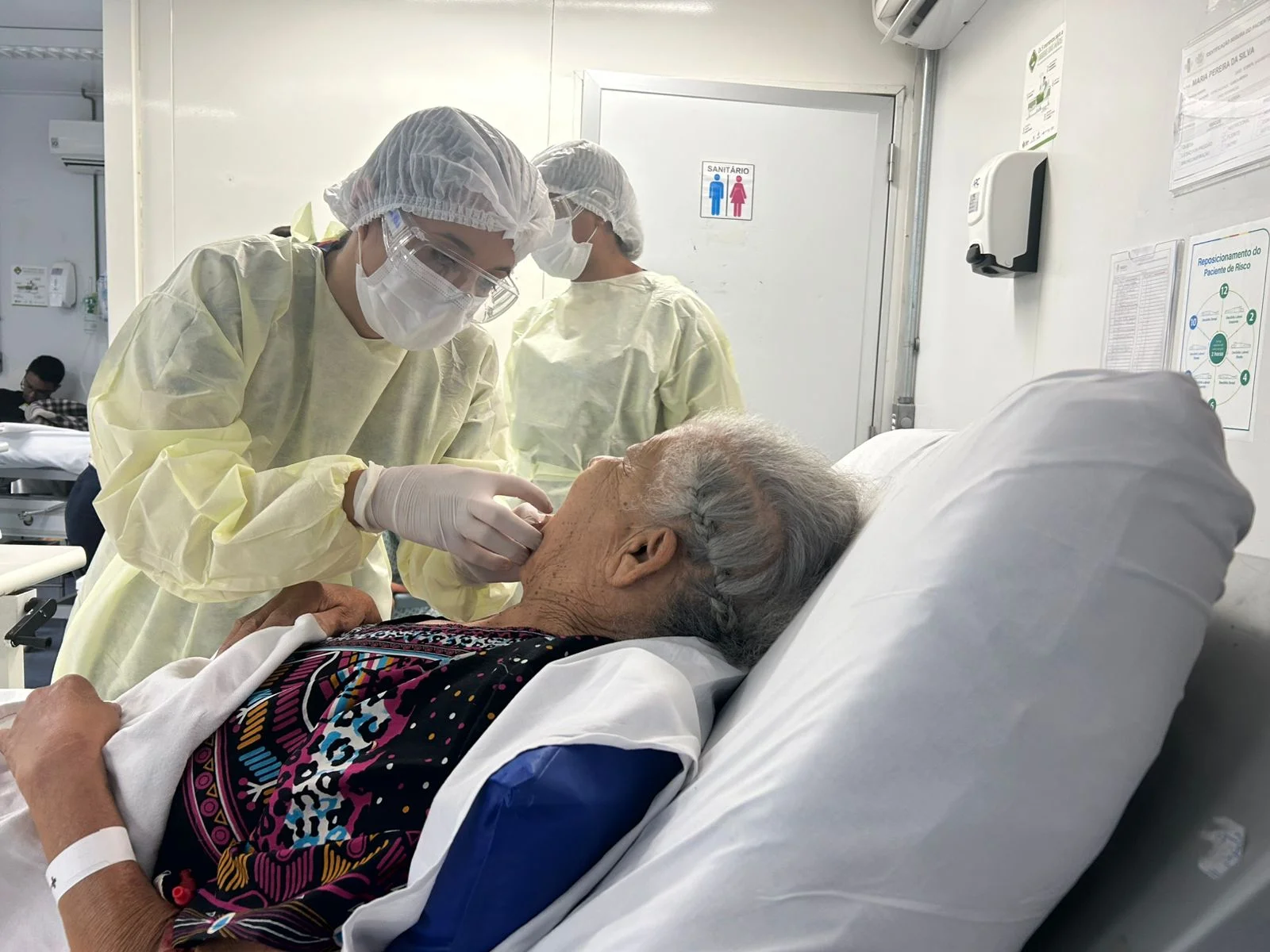 UPA do Recanto das Emas leva cuidado bucal direto ao leito