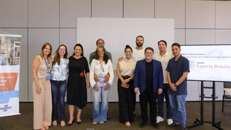 Sebrae prepara empreendedores para exportar cosméticos