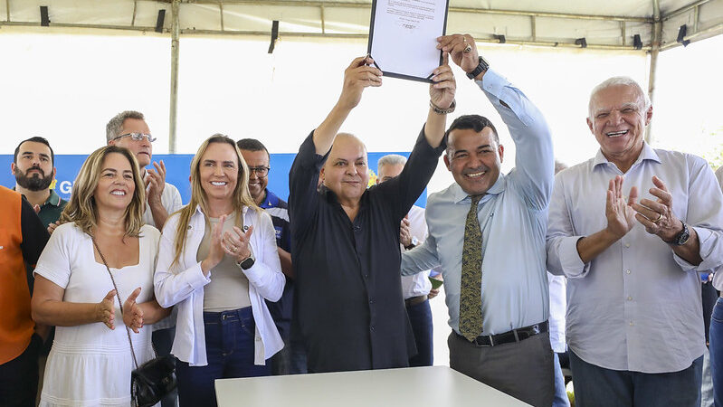 Nova adutora reforça abastecimento para 26 Mil em São Sebastião