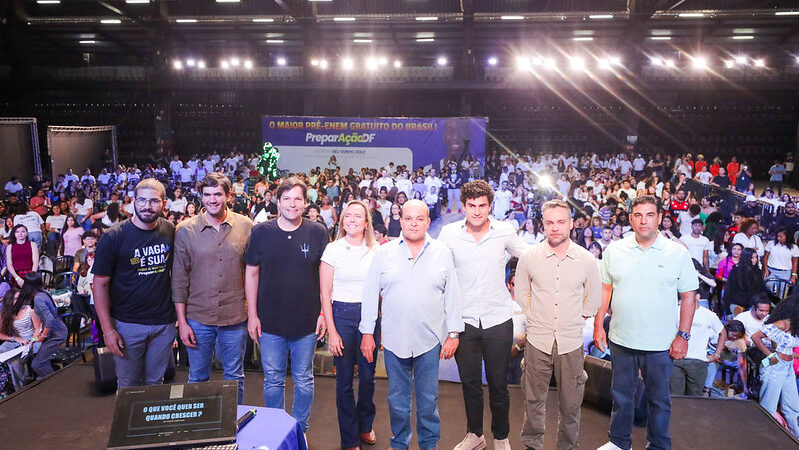 Aulão final do GDF para o Enem reúne 2 mil estudantes