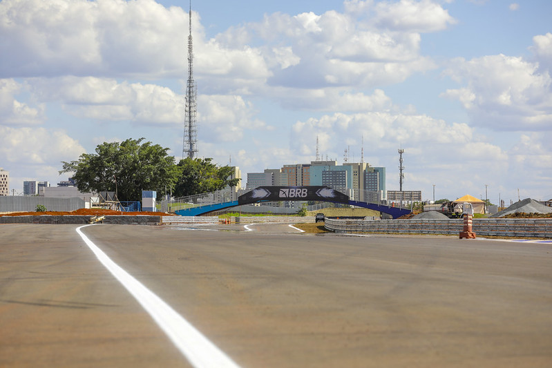 Autódromo de Brasília reabre e promete impulsionar a economia local