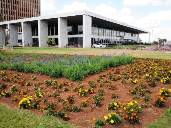 GDF decreta ponto facultativo em 21 de novembro