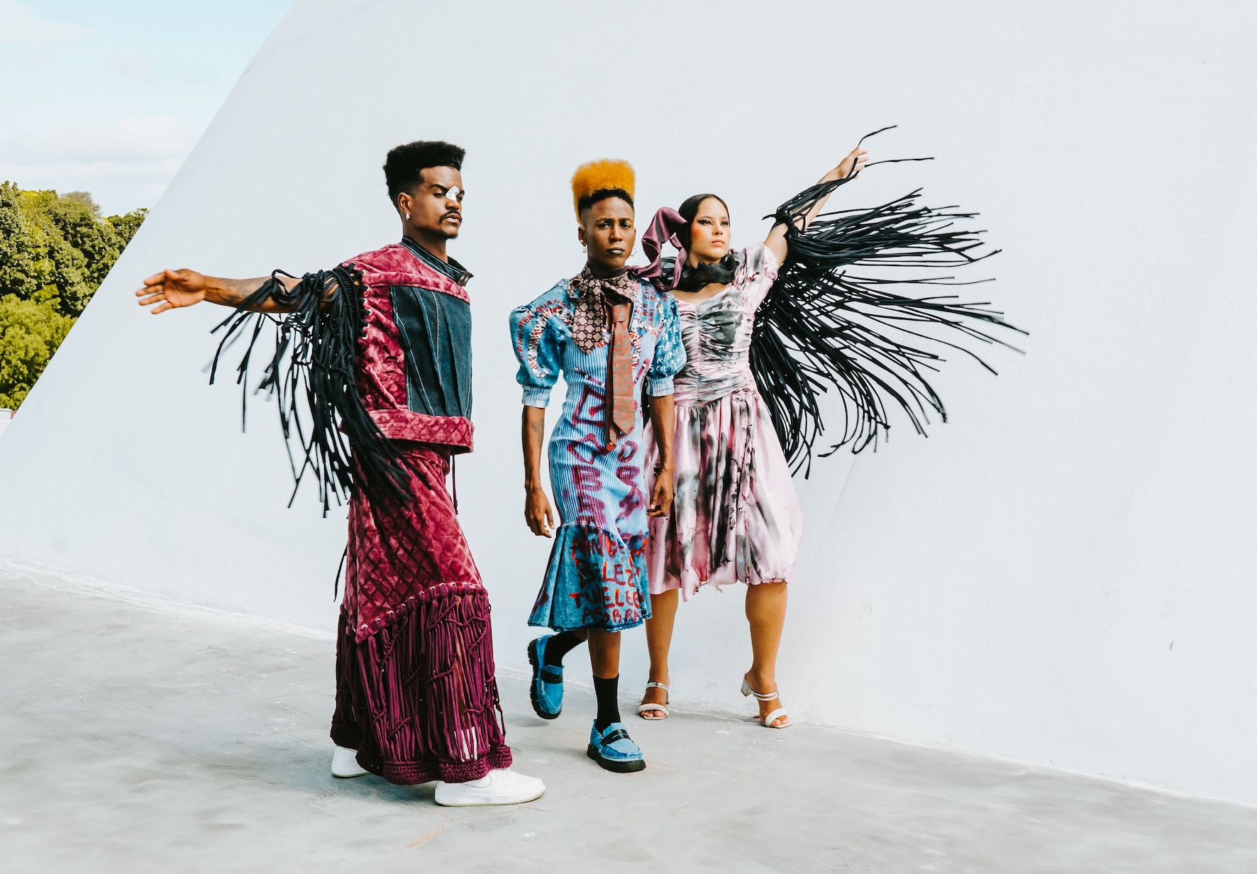 Mostra Brasilidades 2025 une arte, design e moda com foco na identidade cultural