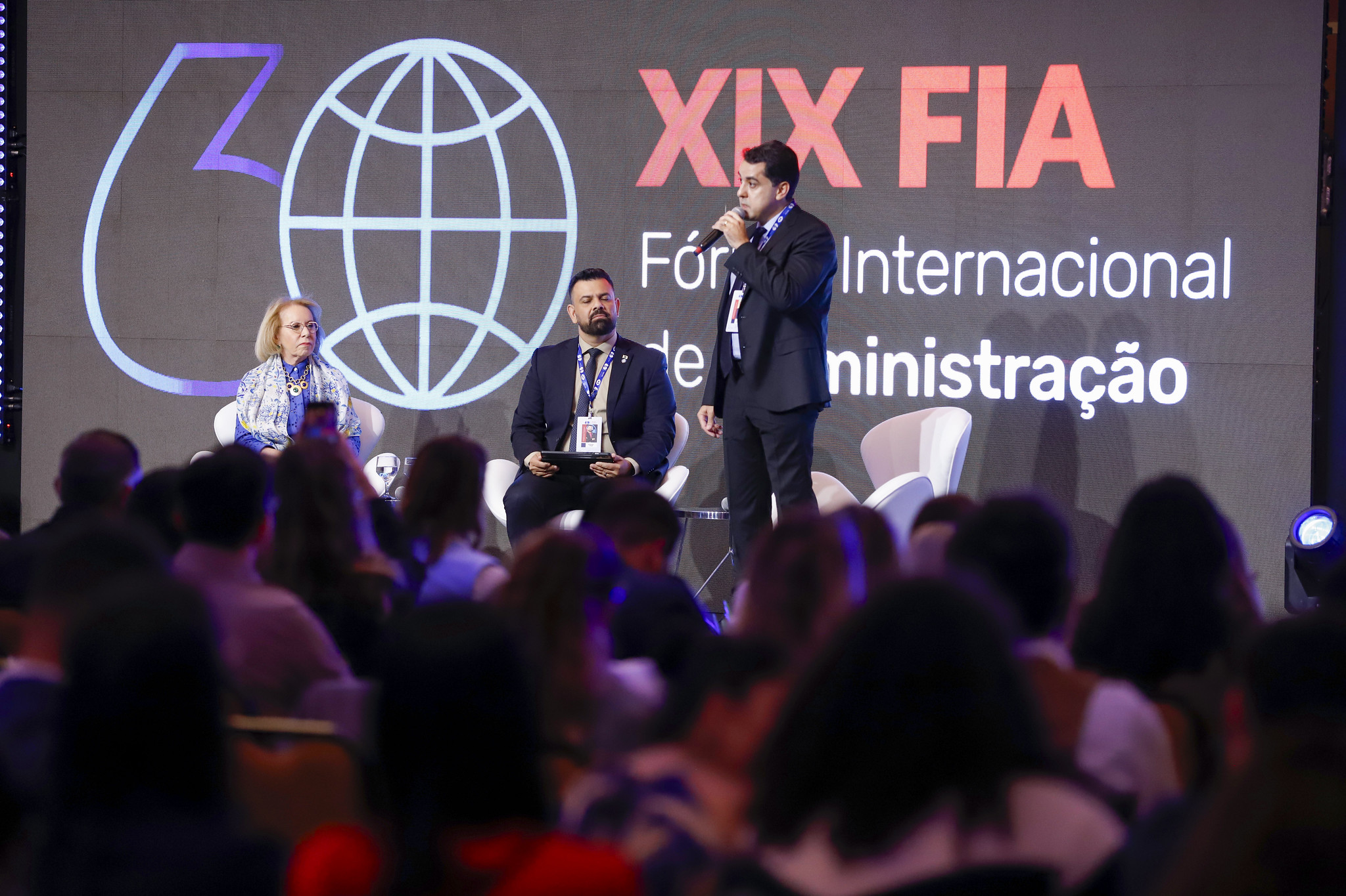 Secretário participa de fórum Internacional de administração