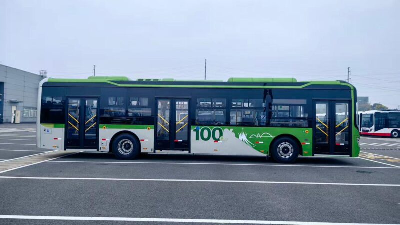 90 novos ônibus elétricos chegam em março 2026