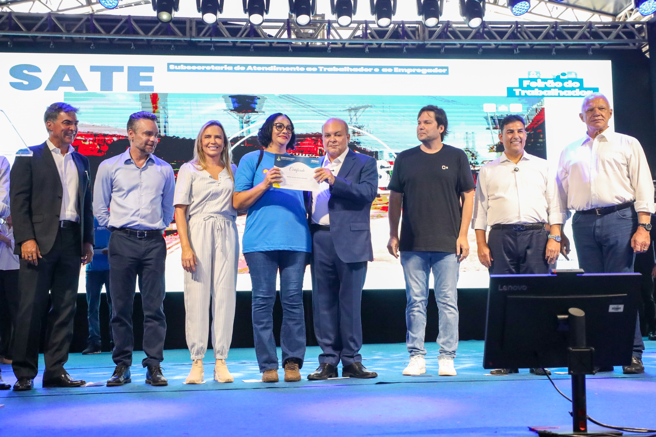 RenovaDF forma 1,5 Mil alunos e abre feirão com mais de 4,2 mil vagas