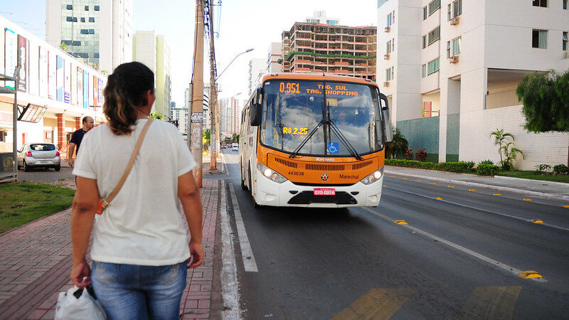 Roubos em transporte público caem 55% no DF