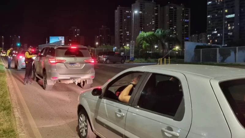 Operação Boas Festas registra 82 infrações de trânsito na véspera de Natal