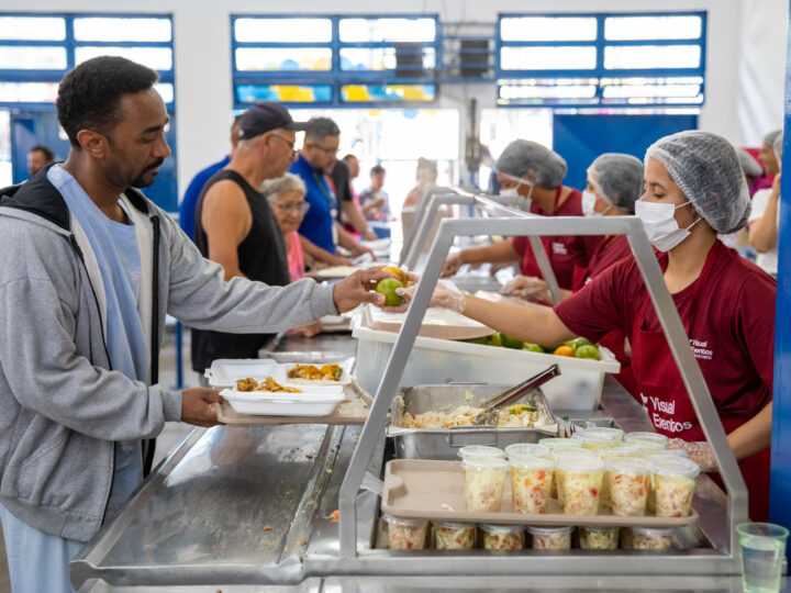 Ano-Novo no DF: 15 restaurantes comunitários abertos no feriado