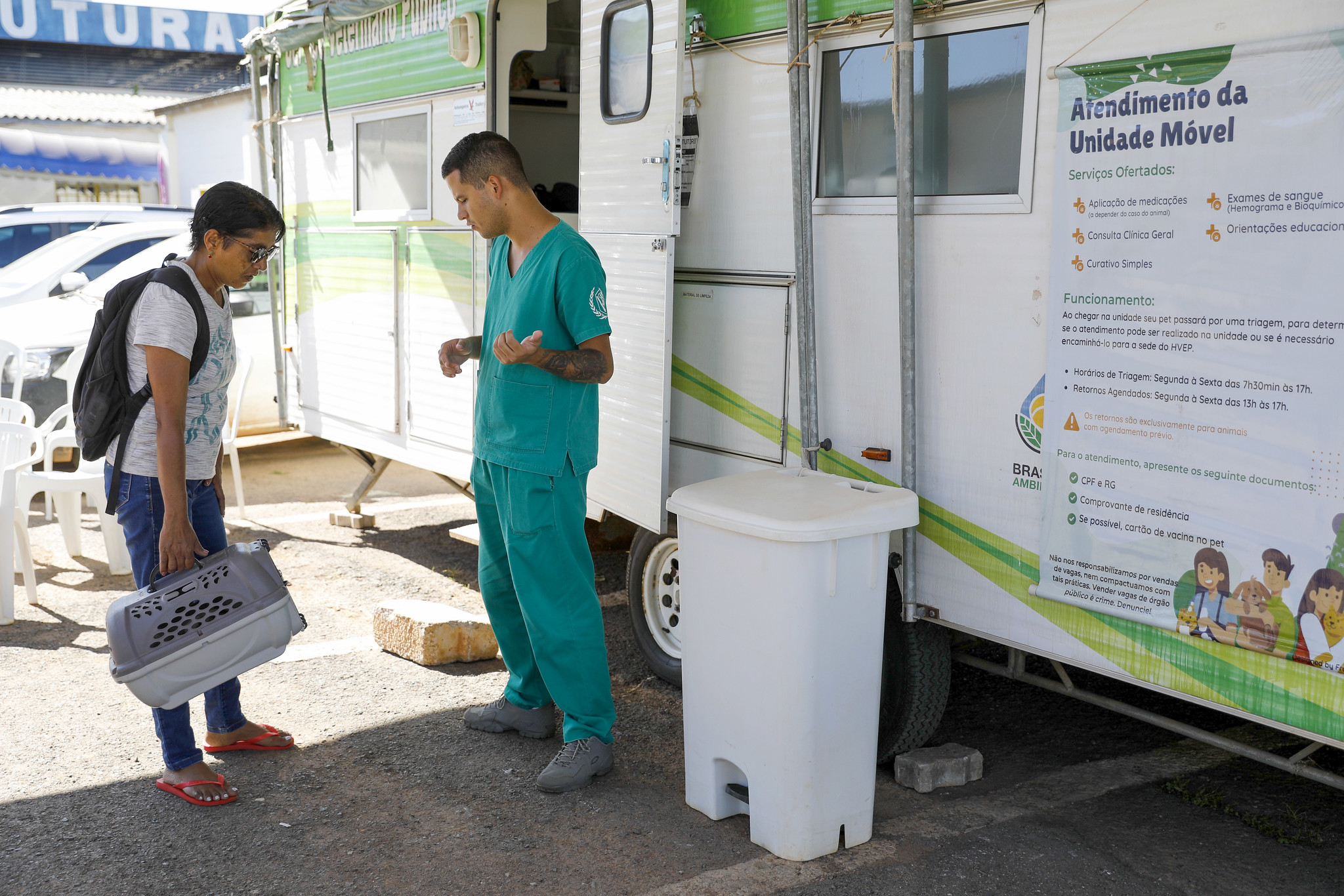 Itapoã recebe atendimento veterinário gratuito para cães e gatos