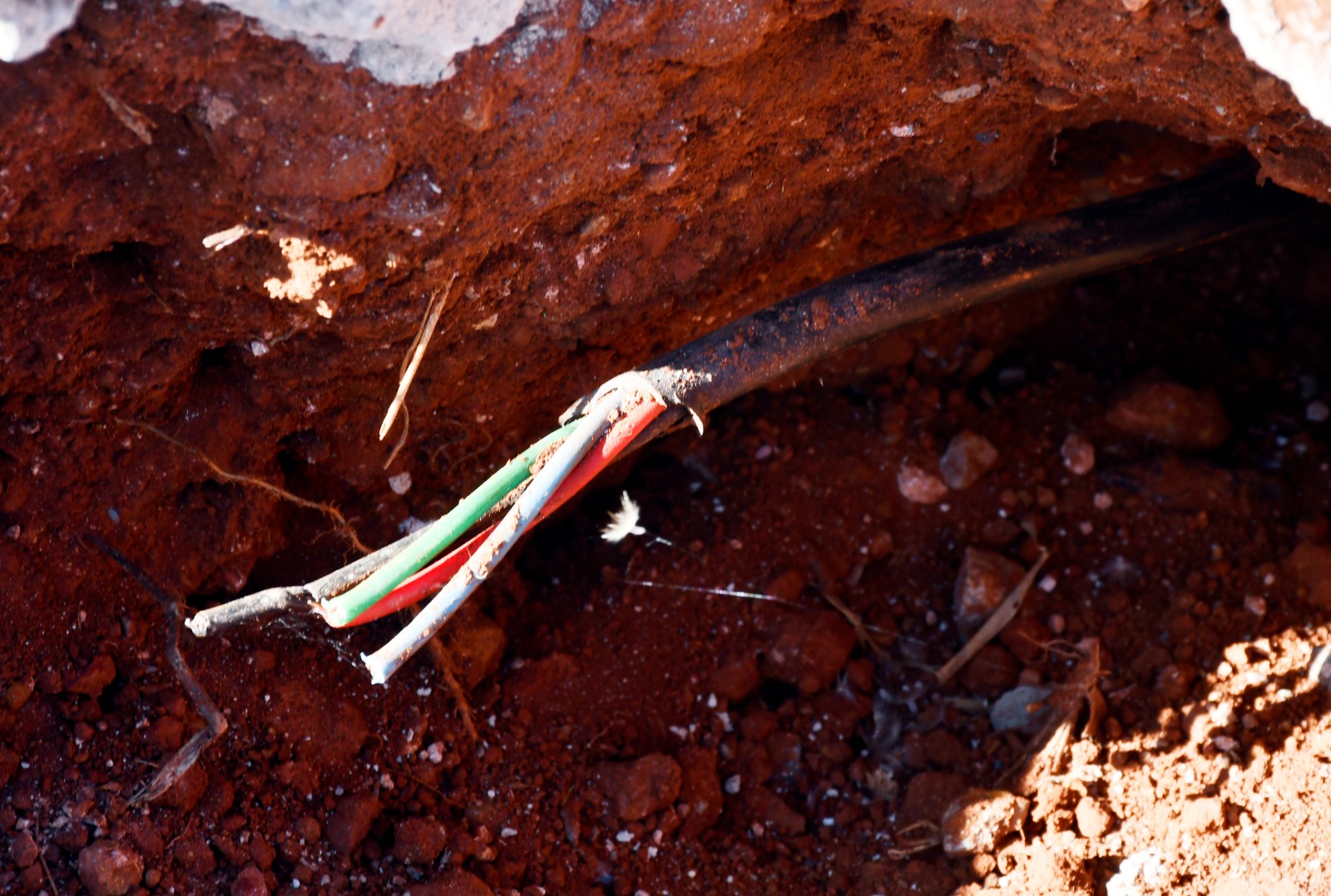 Furto de cabos já passa de 86 km e prejuízo chega a R$ 1,6 mi