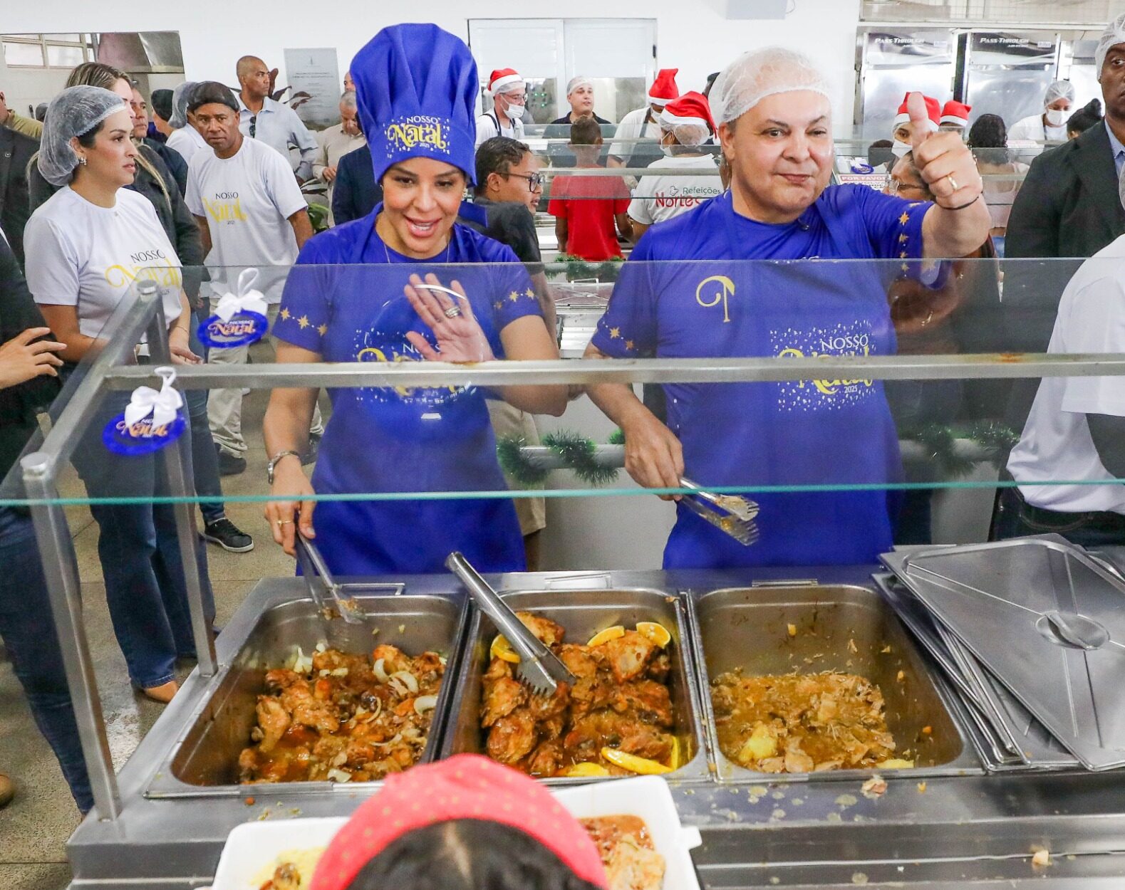 Ceia especial por R$ 1 alegra famílias no Sol Nascente