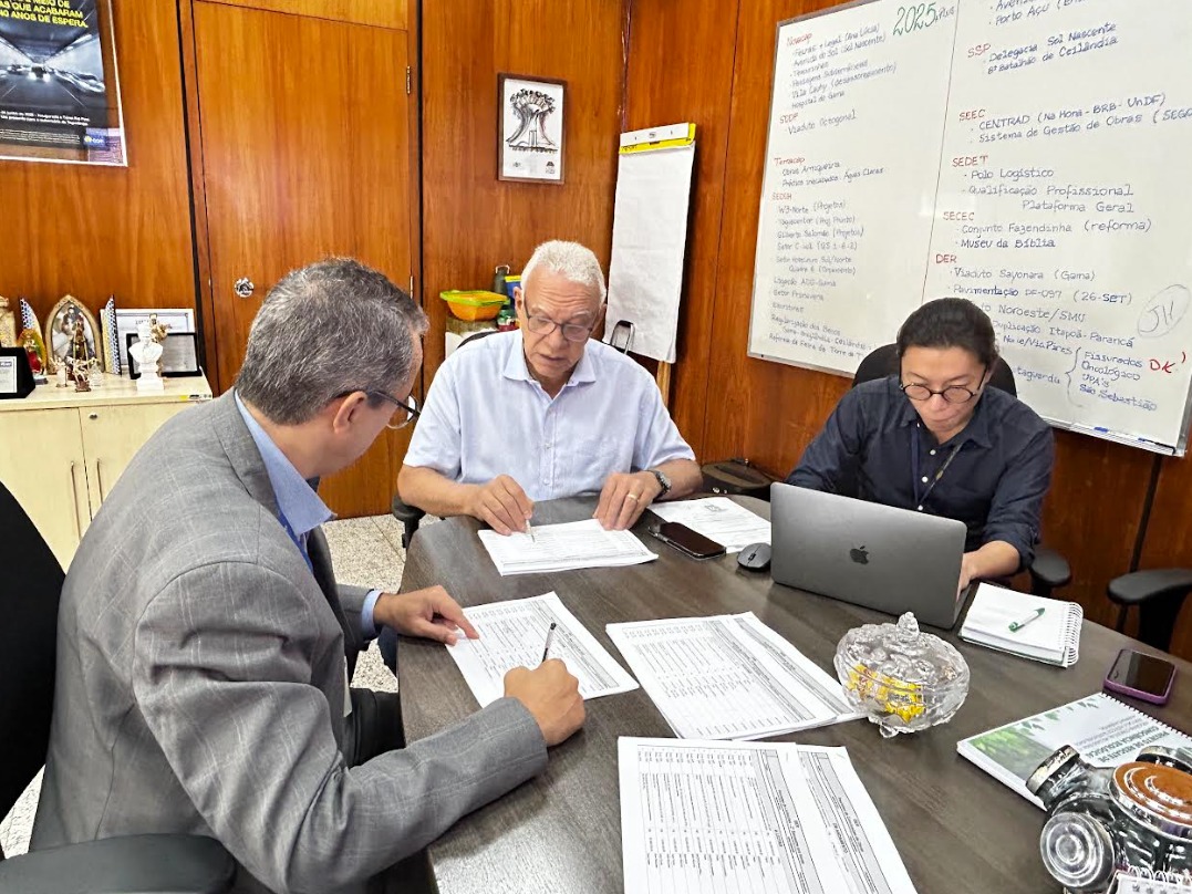 Nova lei de quiosques e serviços 24h são destaques em 2025