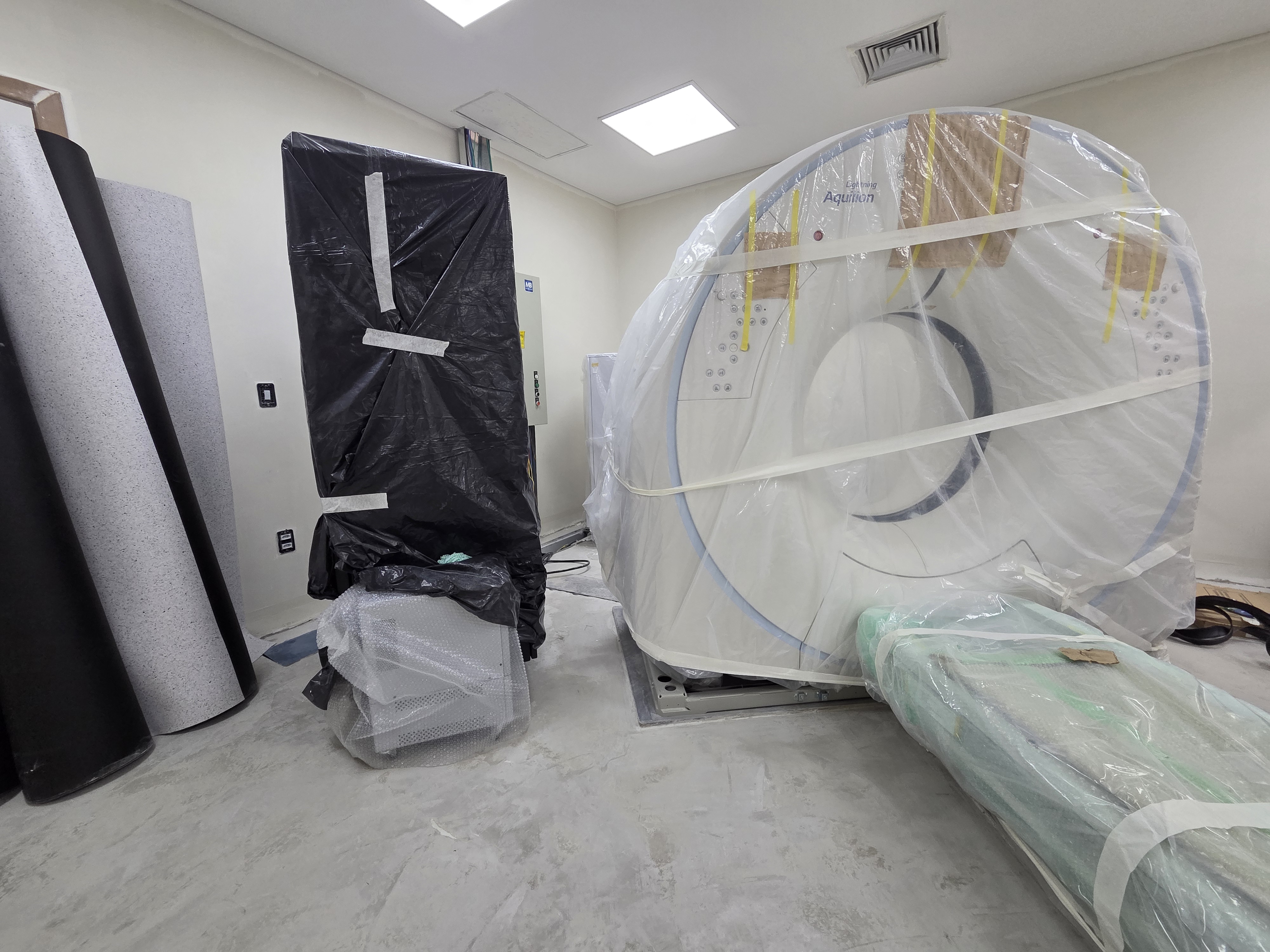 Hospital de Base recebe novo tomógrafo para agilizar exames