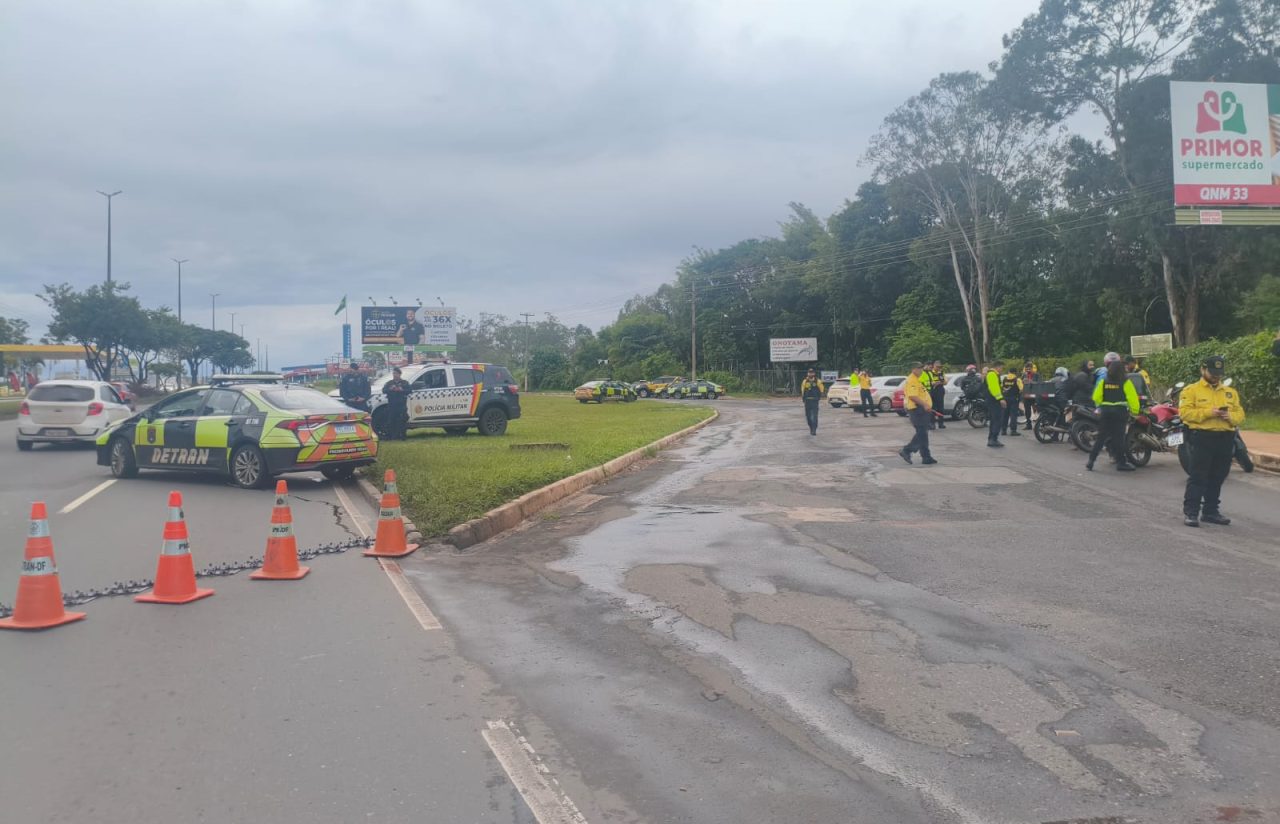 Detran-DF flagra 28 motoristas alcoolizados no fim de semana