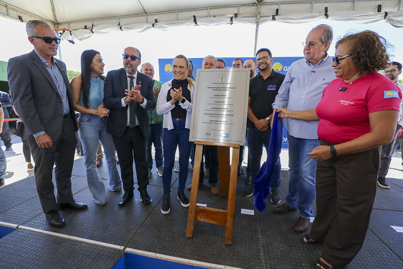 Riacho Fundo II ganha primeiro papa-entulho para descarte correto