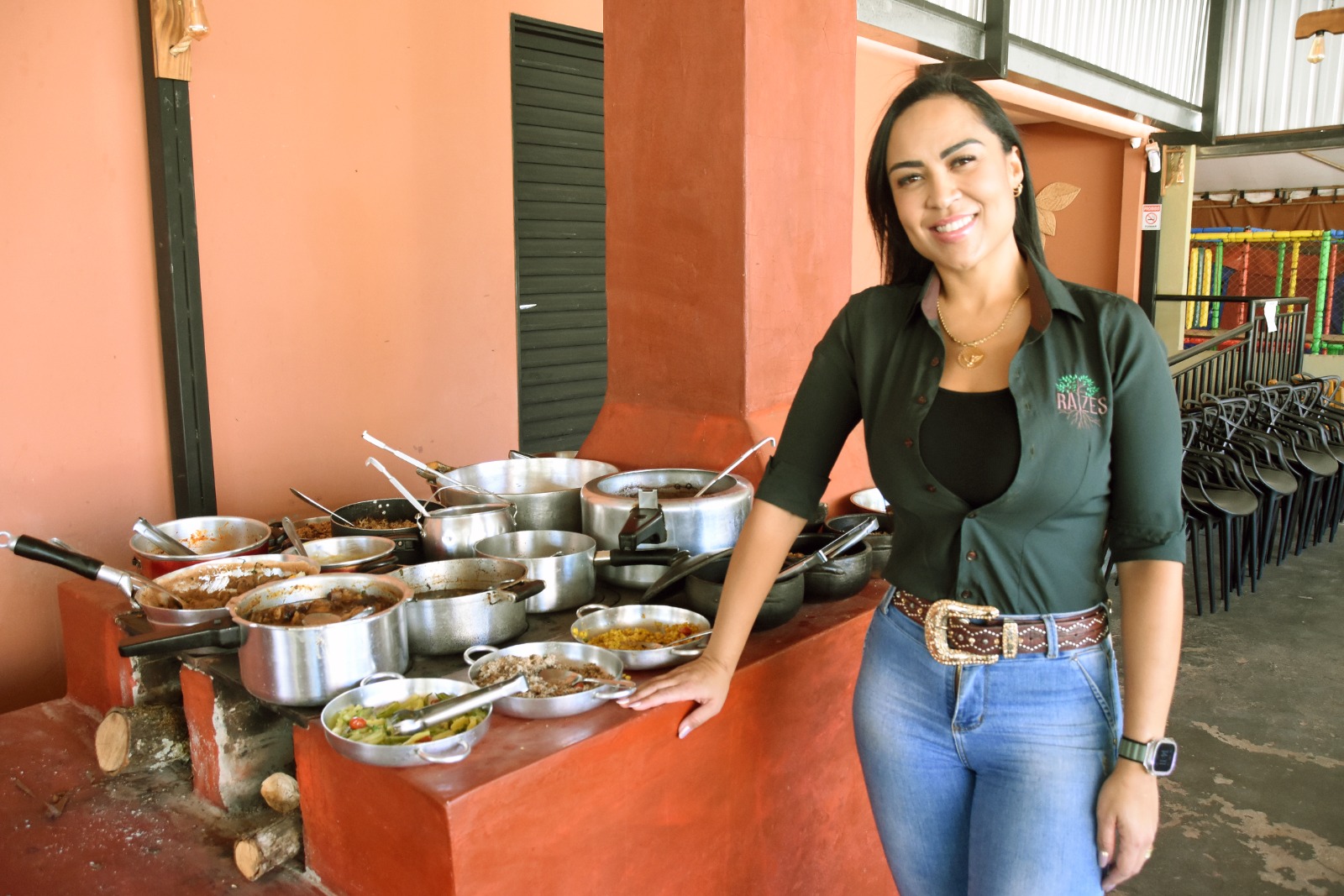 Raízes Cozinha e Prosa: Sabor e Superação no Gama