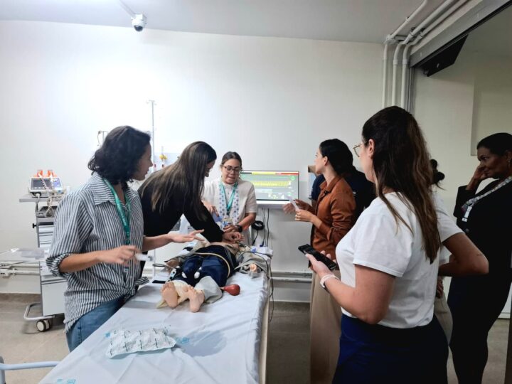 Hospital de Santa Maria reforça treinamento para atendimento infantil