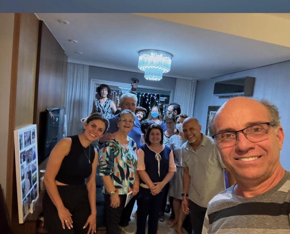 Estudo revela como idosos superaram a pandemia