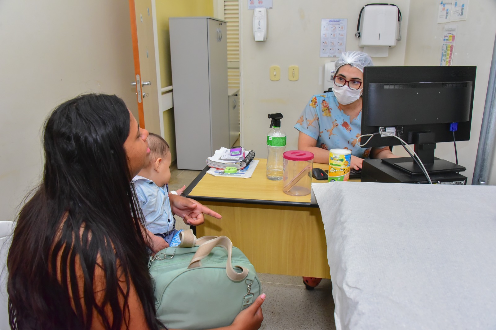 IgesDF abre seleção para Médico Pediatra com salário de R$ 18,1 mil