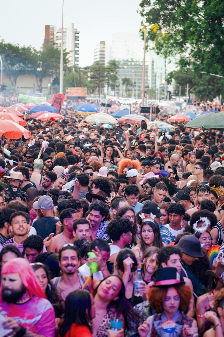 As Leis de Gaga ocupa área central de Brasília com o DJ Caco Lelis - Foto divulgação