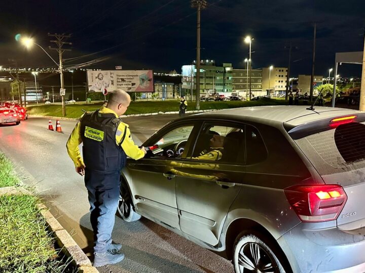 Detran-DF flagra 55 motoristas dirigindo sob efeito de álcool